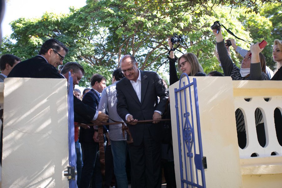 Governador Geraldo Alckmin entrega reforma do Museu Casa Candido Portinari, em Brodowski. Data: 30/05/2014. Local: Brodowski/SP.
Foto: Alexandre Moreira/A2 FOTOGRAFIA (Foto: Gisele Federicce) Governador Geraldo Alckmin entrega reforma do Museu Casa Candido Portinari, em Brodowski. Data: 30/05/2014. Local: Brodowski/SP.
Foto: Alexandre Moreira/A2 FOTOGRAFIA
