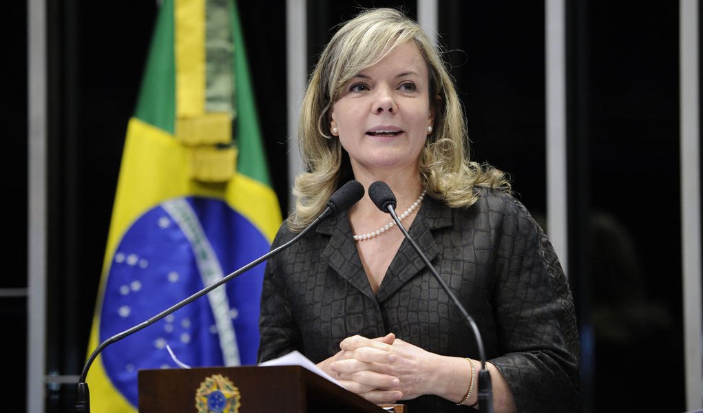 Senadora Gleisi Hoffmann (PT-PR) destaca contribuição do PT para o Plano Real (Foto: Leonardo Lucena) Senadora Gleisi Hoffmann (PT-PR) destaca contribuição do PT para o Plano Real