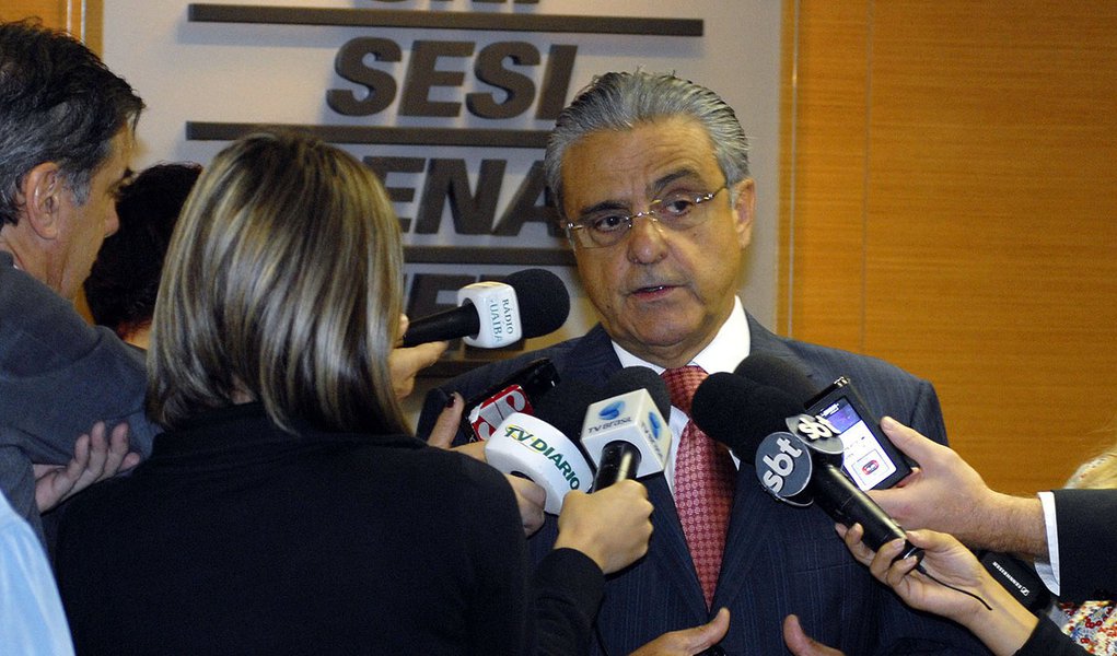 Brasília, 17 de novembro de 2010
Coletiva do Pres. da CNI Robson Braga de Andrade .
Foto: Miguel Angelo/CNI (Foto: Roberta Namour) Brasília, 17 de novembro de 2010
Coletiva do Pres. da CNI Robson Braga de Andrade .
Foto: Miguel Angelo/CNI