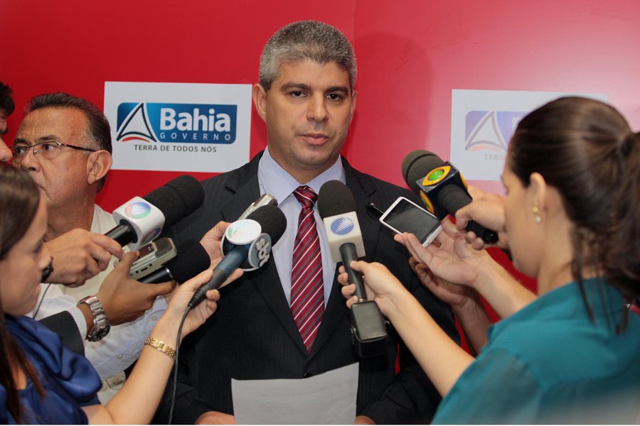 Secretaria de Seguran�a P�blica concede coletiva de imprensa sobre a greve da PM (Foto: Romulo Faro) Secretaria de Seguran�a P�blica concede coletiva de imprensa sobre a greve da PM