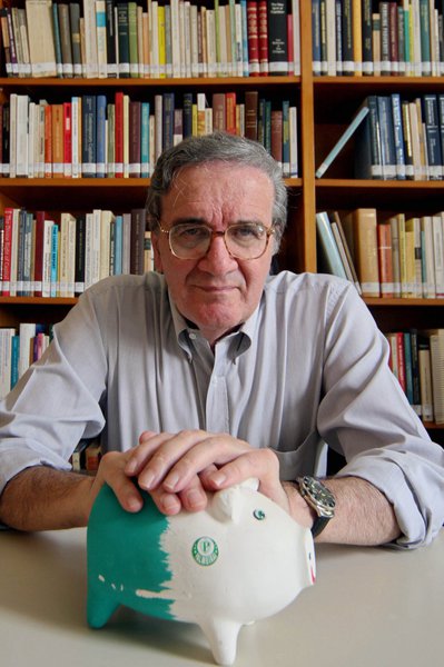 Colunista aposta em Beluzzo no lugar de Mantega (Foto: MARCELO XIMENEZ) Colunista aposta em Beluzzo no lugar de Mantega
