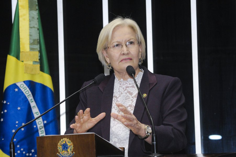 Senadora Ana Amélia: "Plebiscito é um atraso" (Foto: Waldemir Barreto) Senadora Ana Amélia: "Plebiscito é um atraso"