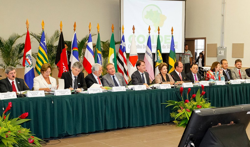 Fortaleza - CE, 02/03/2013. Presidenta Dilma Rousseff durante 17ª Reunião Ordinária do Conselho Deliberativo da Superintendência de Desenvolvimento do Nordeste (SUDENE). Foto: Roberto Stuckert Filho/PR (Foto: Mariana Almeida) Fortaleza - CE, 02/03/2013. Presidenta Dilma Rousseff durante 17ª Reunião Ordinária do Conselho Deliberativo da Superintendência de Desenvolvimento do Nordeste (SUDENE). Foto: Roberto Stuckert Filho/PR