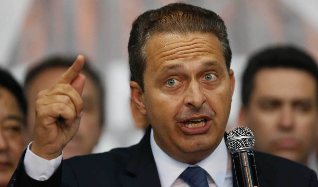 Campos: País "não aguenta" mais quatro anos de Dilma (Foto: (181) Luiz Fernando Menezes / Fo) Campos: País "não aguenta" mais quatro anos de Dilma