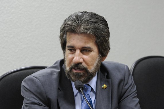 Senador Valdir Raupp (PMDB-RO) durante instalação dos trabalhos e eleição do presidente e vice-presidente da Subcomissão Permanente de Infraestrutura e Desenvolvimento Urbano (Foto: Luciana Oliveira) Senador Valdir Raupp (PMDB-RO) durante instalação dos trabalhos e eleição do presidente e vice-presidente da Subcomissão Permanente de Infraestrutura e Desenvolvimento Urbano