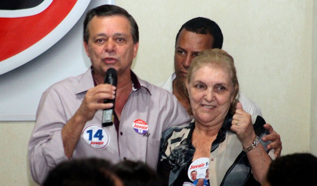 Jovair comemora apoio do movimento comunitário (Foto: Divulgação) Jovair comemora apoio do movimento comunitário