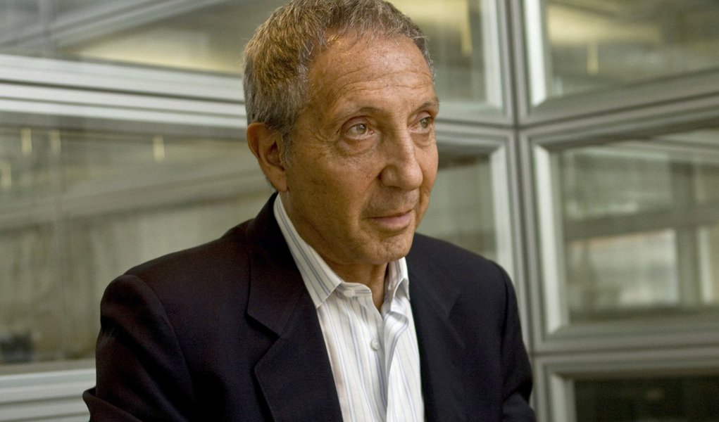 Abilio Diniz fica US$ 10,5 milhões mais rico (Foto: Folhapress) Abilio Diniz fica US$ 10,5 milhões mais rico