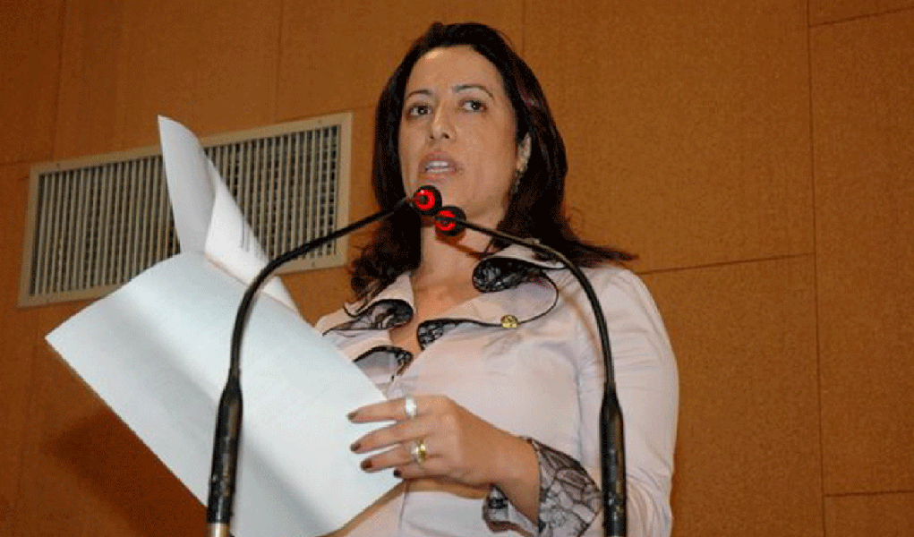 Porto Seguro: Cláudia Oliveira lidera pesquisa (Foto: Divulgação) Porto Seguro: Cláudia Oliveira lidera pesquisa