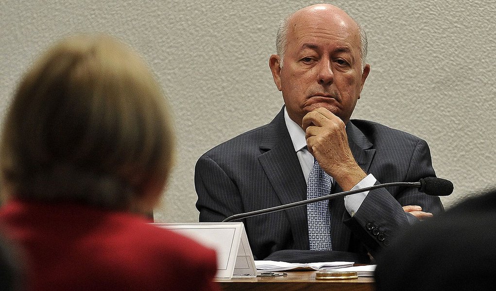 Brasília - O ministro do Tribunal de Contas da União (TCU), José Jorge, participa de audiência pública na Comissão de Assuntos Econômicos - CAE, para debater os resultados da auditoria promovida pelo TCU, a pedido da Câmara dos Deputados, nas agências reg (Foto: Roberta Namour) www.brasil247.com - Brasília - O ministro do Tribunal de Contas da União (TCU), José Jorge, participa de audiência pública na Comissão de Assuntos Econômicos - CAE, para debater os resultados da auditoria promovida pelo TCU, a pedido da Câmara dos Deputados, nas agências reg