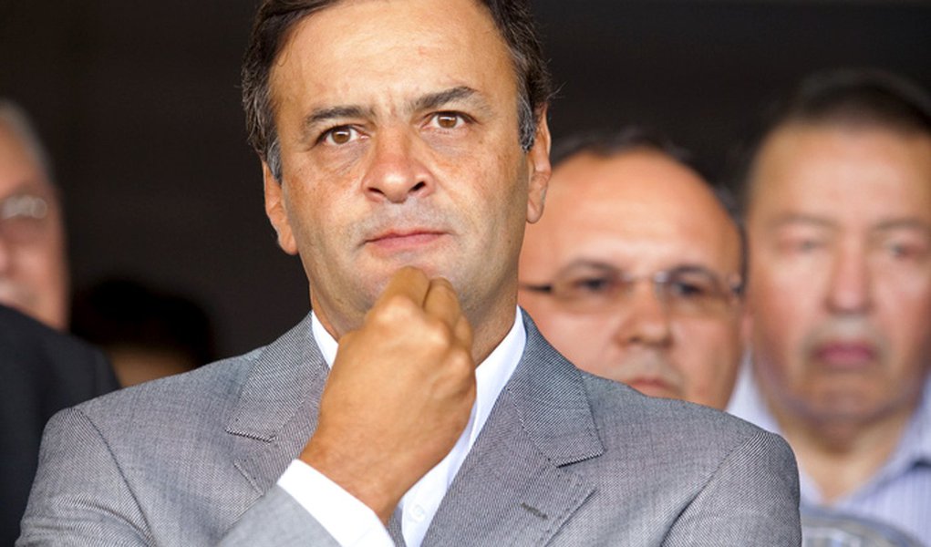 Outra missão para Aécio: conter debandada de aliados em MG (Foto: Leo Drumond/NITRO) Outra missão para Aécio: conter debandada de aliados em MG