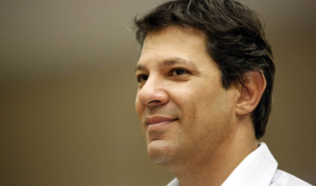 Após vencer a primeira, Haddad inicia gestão (Foto: Antnio More / Agncia de Notcias) Após vencer a primeira, Haddad inicia gestão