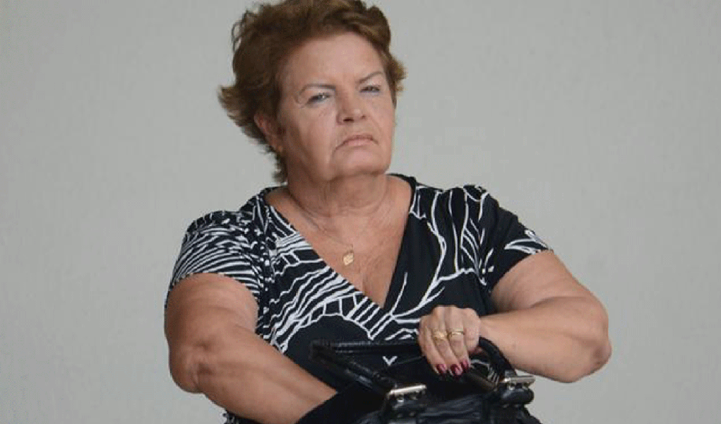 Carmen Gandarela lidera pesquisa em Madre de Deus (Foto: Divulgação) Carmen Gandarela lidera pesquisa em Madre de Deus