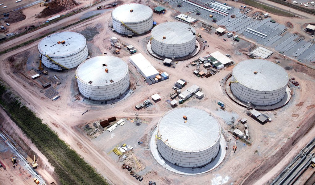 Nova paralisação na Refinaria Abreu e Lima (Foto: Petrobrás/Divulgação) Nova paralisação na Refinaria Abreu e Lima