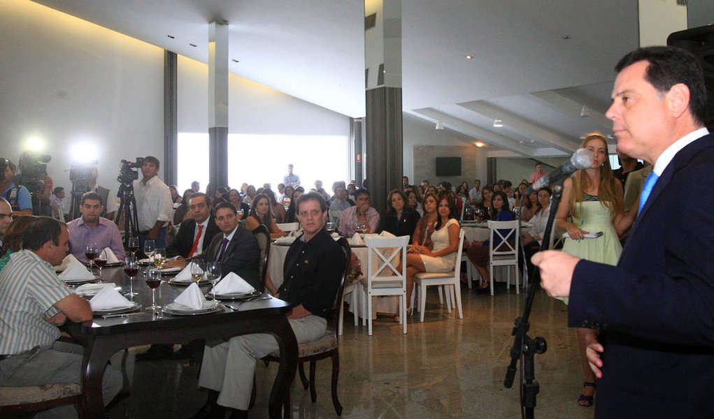 Marconi comemora resultados de Goiás no Ideb (Foto: Divulgação) Marconi comemora resultados de Goiás no Ideb