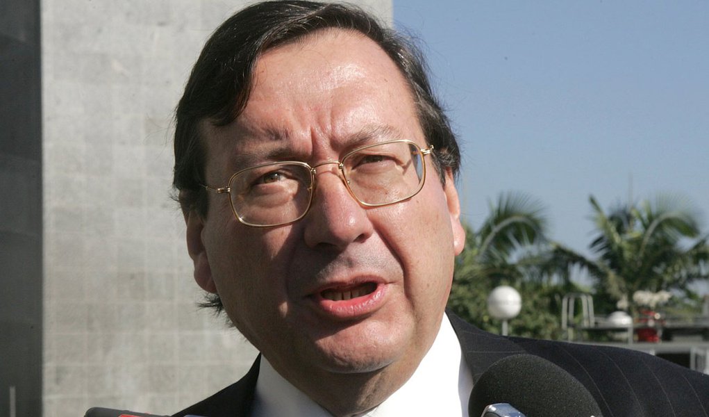 Defensor de Delúbio pode ir para o STF (Foto: Folhapress) Defensor de Delúbio pode ir para o STF