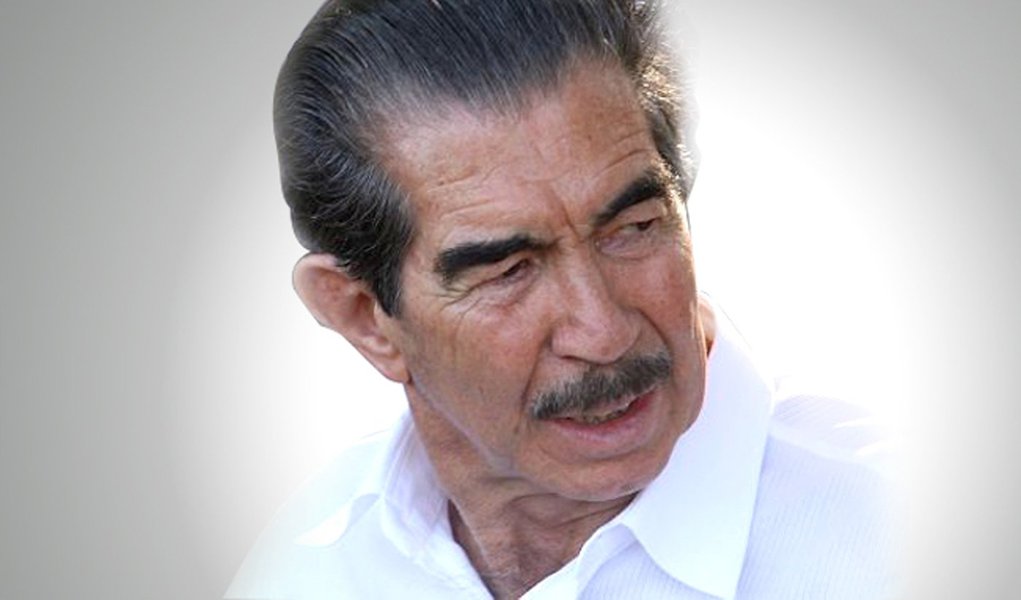 Constantino ganha liberdade em aniversário de 81 anos (Foto: Edição/247) Constantino ganha liberdade em aniversário de 81 anos