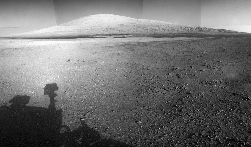 Vídeo mostra o pouso do jipe-robô Curiosity em Marte (Foto: NASA/Reuters) Vídeo mostra o pouso do jipe-robô Curiosity em Marte