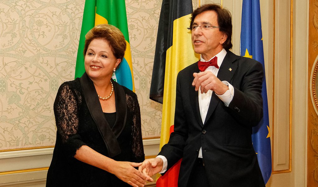 Bruxelas - Bélgica, 23/02/2014. Presidenta Dilma Rousseff durante encontro com o Primeiro-Ministro da Bélgica, Elio Di Rupo. Foto: Roberto Stuckert Filho/PR (Foto: Valter Lima) Bruxelas - Bélgica, 23/02/2014. Presidenta Dilma Rousseff durante encontro com o Primeiro-Ministro da Bélgica, Elio Di Rupo. Foto: Roberto Stuckert Filho/PR