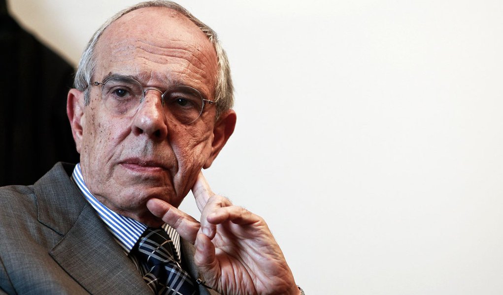 Thomaz Bastos já teve de devolver US$ 4 milhões a cliente (Foto: Marcelo Justo/Folhapress) Thomaz Bastos já teve de devolver US$ 4 milhões a cliente