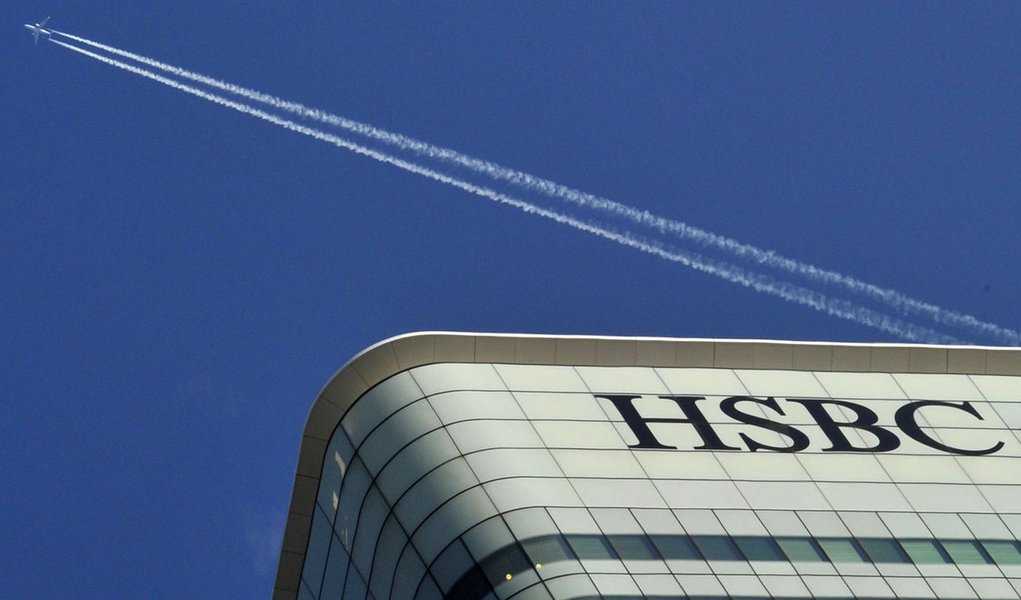 Swissleaks: PF investiga 660 contas secretas de brasileiros na Suíça (Foto: TOBY MELVILLE) Swissleaks: PF investiga 660 contas secretas de brasileiros na Suíça