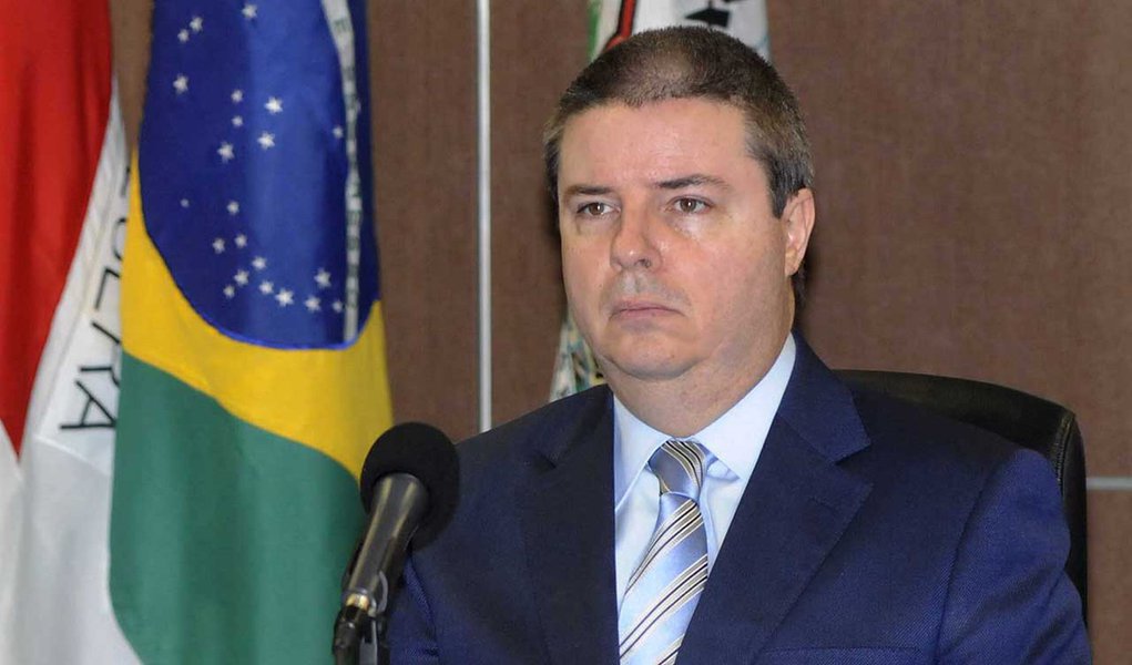 Minas enxuga máquina para investir R$ 1 bilhão Minas enxuga máquina para investir R$ 1 bilhão