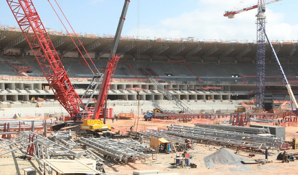 BNDES libera mais R$ 65 milhões para as obras do Mineirão (Foto: Hoje em Dia/Folhapress) BNDES libera mais R$ 65 milhões para as obras do Mineirão