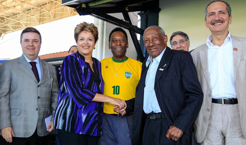 Em Minas, Dilma faz apelo: MP dos Portos é "crucial" (Foto: Roberto Stuckert Filho) Em Minas, Dilma faz apelo: MP dos Portos é "crucial"