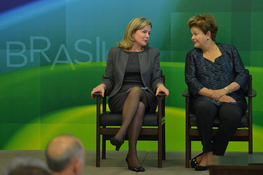 A força do PT e a esperança do povo brasileiro (Foto: Wilson Dias/ABr) A força do PT e a esperança do povo brasileiro