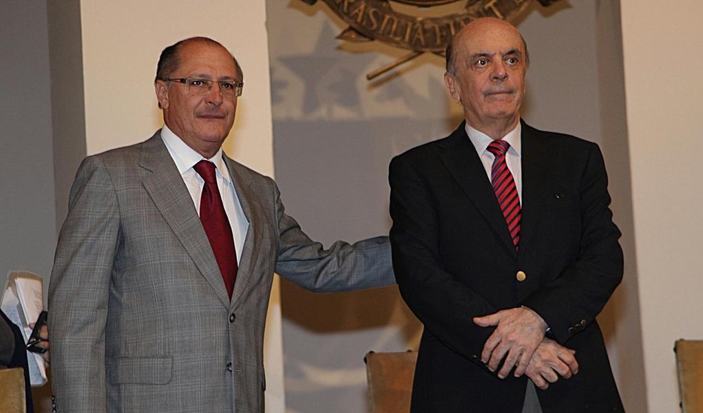 Alckmin: "O caminho do Serra é cada vez mais PSDB" (Foto: Adriana Spaca) Alckmin: "O caminho do Serra é cada vez mais PSDB"