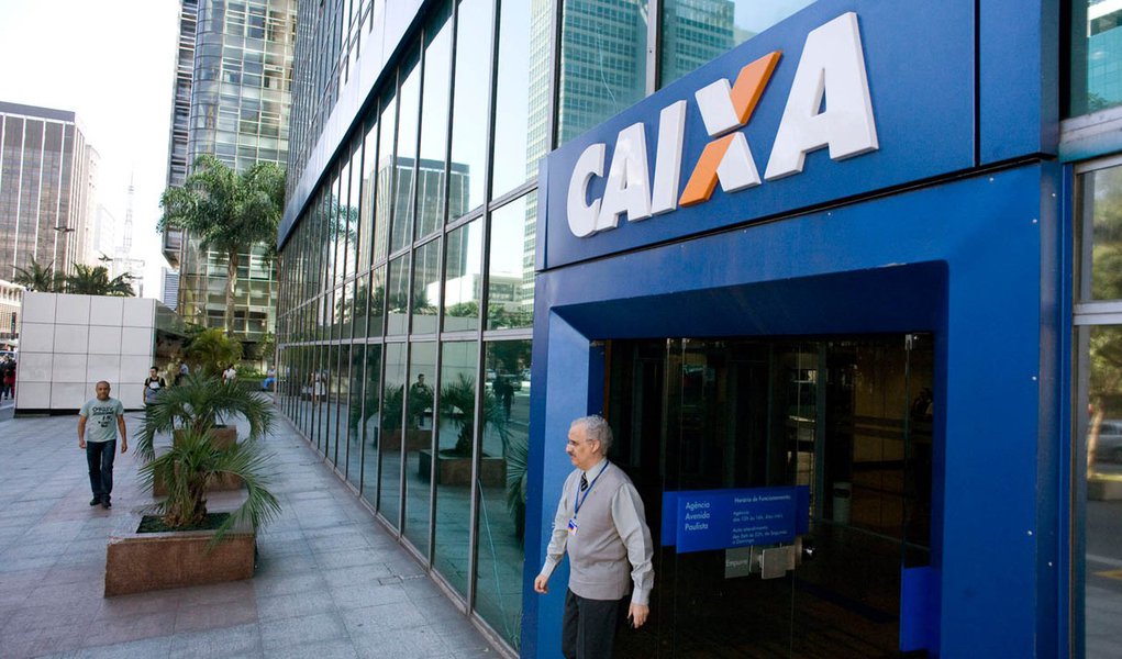 Caixa define regras para portabilidade de crédito (Foto: DANIEL TEIXEIRA) Caixa define regras para portabilidade de crédito