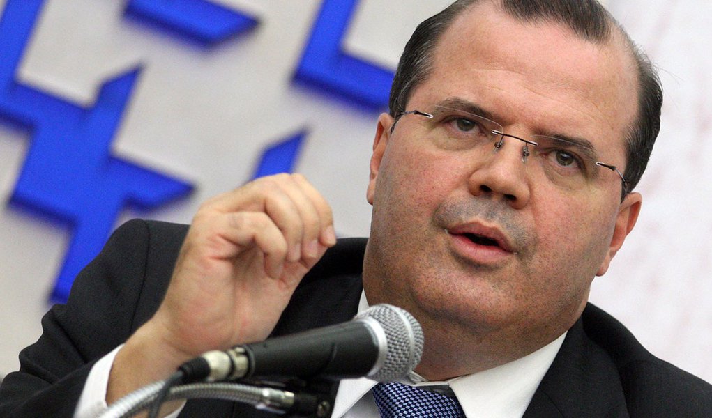 Tombini: não haverá tolerância com inflação (Foto: ANDRE DUSEK) Tombini: não haverá tolerância com inflação