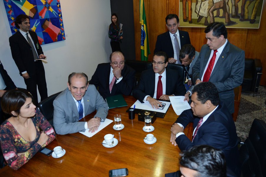Grupo da reforma política é criado e aceita sugestões (Foto: Fabio Rodrigues Pozzebom/ABr) Grupo da reforma política é criado e aceita sugestões