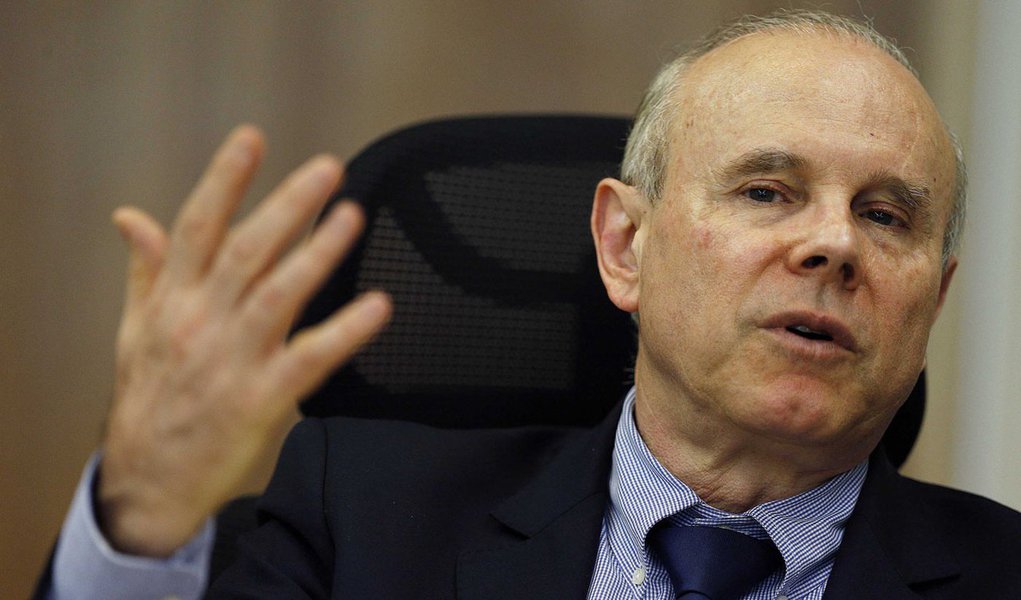 Ministro da Fazenda, Guido Mantega, durante entrevista à Reuters em BrasÃlia. 5/8/2014 REUTERS/Ueslei Marcelino (Foto: Valter Lima) Ministro da Fazenda, Guido Mantega, durante entrevista à Reuters em BrasÃlia. 5/8/2014 REUTERS/Ueslei Marcelino