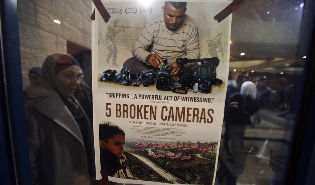 Palestinos vibram com documentário indicado ao Oscar (Foto: MOHAMAD TOROKMAN) Palestinos vibram com documentário indicado ao Oscar