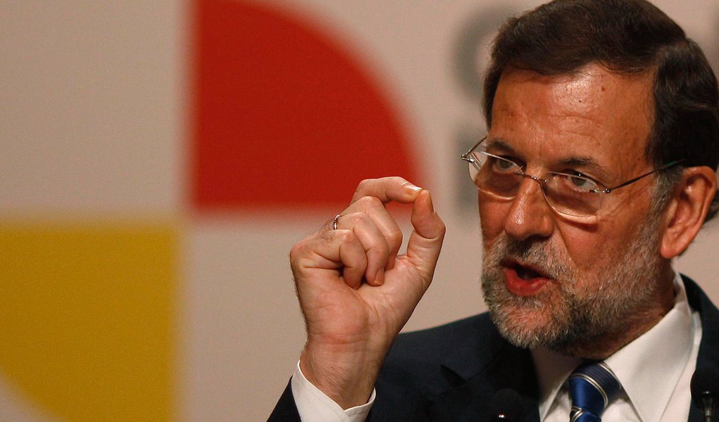 Espanha deve aprovar plano de US$ 8,6 bi (Foto: REUTERS/Jon Nazca) Espanha deve aprovar plano de US$ 8,6 bi