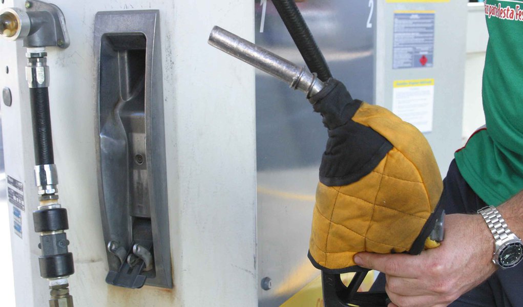 Petrobras reduz preços do diesel e da gasolina (Foto: Divulgação) Petrobras reduz preços do diesel e da gasolina