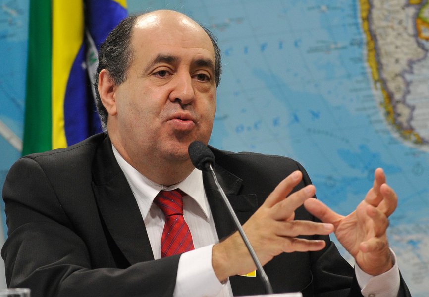 Anatel: é preciso "puxar orelha" das operadoras (Foto: Antonio Cruz/ABr) Anatel: é preciso "puxar orelha" das operadoras