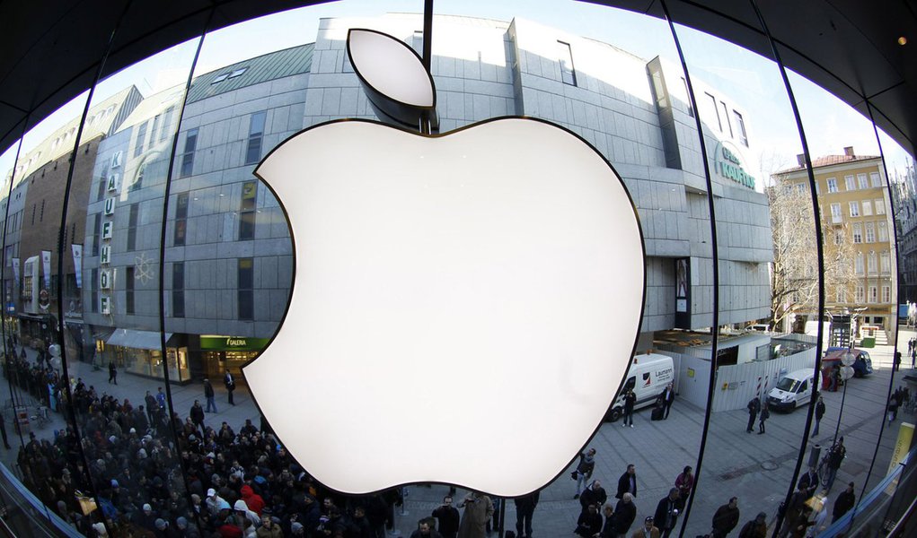 Apple se torna a empresa mais valiosa de todos os tempos (Foto: Michaela Rehle/Reuters) Apple se torna a empresa mais valiosa de todos os tempos