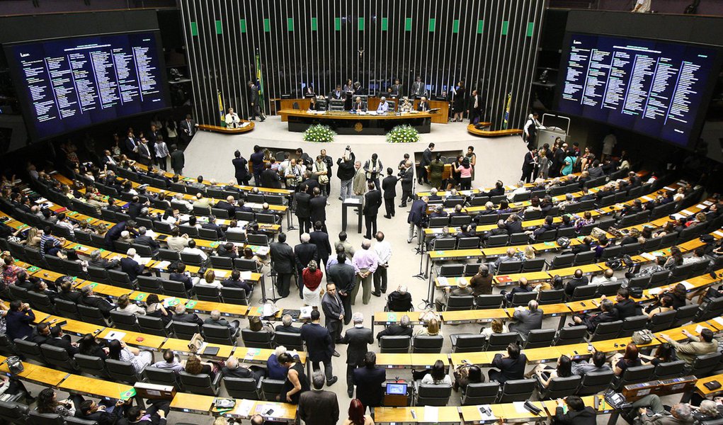2012, mais um ano perdido no Congresso (Foto: Sergio Lima/Folhapress)) 2012, mais um ano perdido no Congresso
