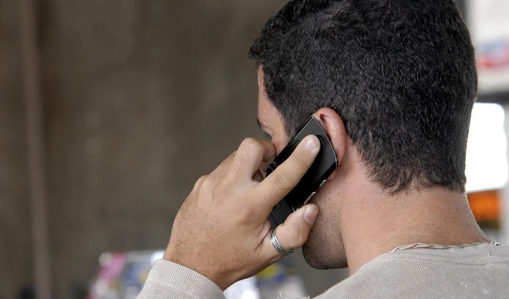 Conta de celular vai ficar até 20% mais cara em janeiro (Foto: Divulgação) Conta de celular vai ficar até 20% mais cara em janeiro