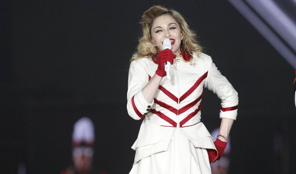 Madonna se junta a coro de críticos contra prisão de Pussy Riot (Foto: Reuters) Madonna se junta a coro de críticos contra prisão de Pussy Riot