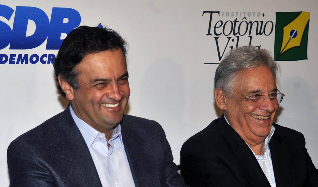 Aécio, candidatíssimo, escolhe FHC como guru (Foto: Antônio Cruz / ABr) Aécio, candidatíssimo, escolhe FHC como guru