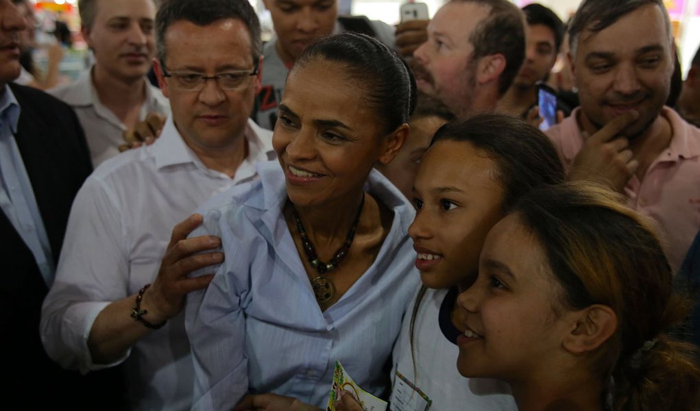 Marina Silva visita a Bienal do Livro de São Paulo. (Foto: Roberta Namour) Marina Silva visita a Bienal do Livro de São Paulo.