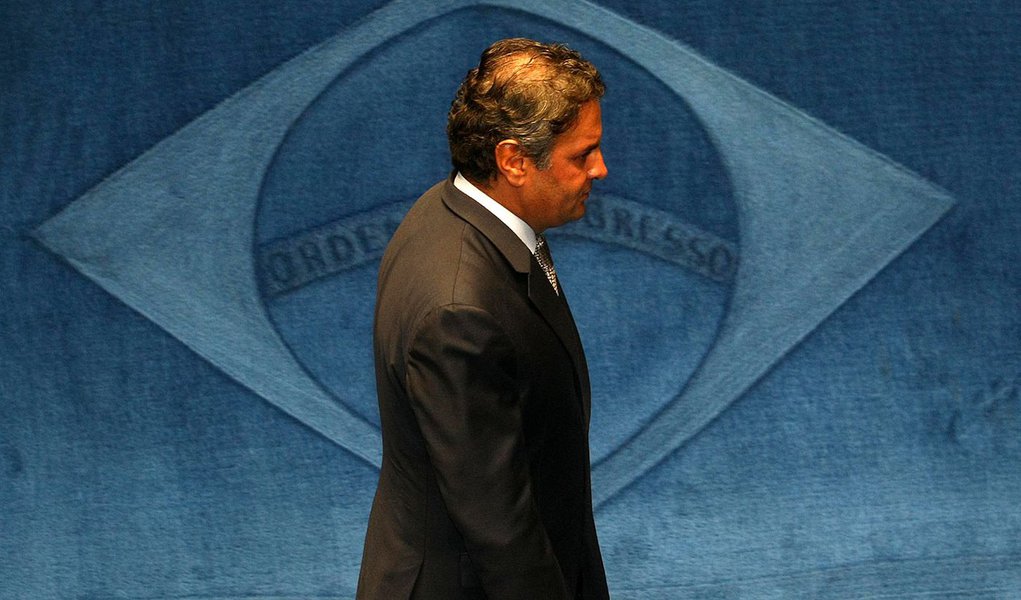 Aécio aponta ataque vindo de IP da Eletrobrás (Foto: Alan Marques/0621 FOLHAPRESS) Aécio aponta ataque vindo de IP da Eletrobrás