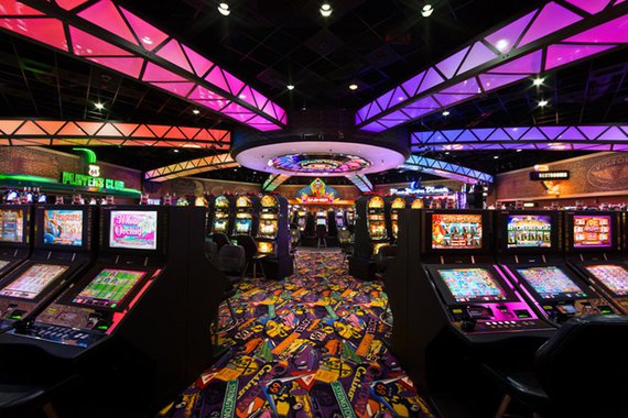 Colorido psicodélico de um dos salões de jogos do cassino Horseshoe, em Baltimore (Foto: Ciro Nogueira) Colorido psicodélico de um dos salões de jogos do cassino Horseshoe, em Baltimore