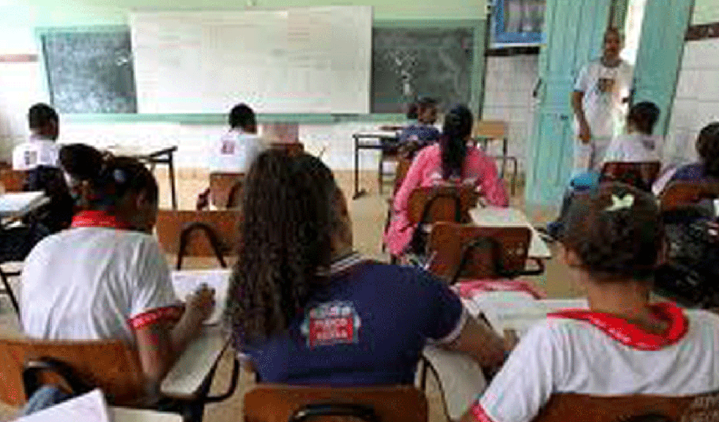 Alunos voltam às aulas após 115 dias de greve (Foto: Divulgação) Alunos voltam às aulas após 115 dias de greve