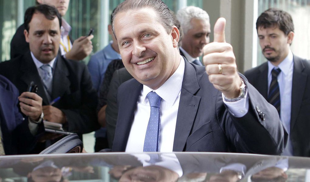 Campos sobre ataque do PT: "Nem merece resposta" Campos sobre ataque do PT: "Nem merece resposta"