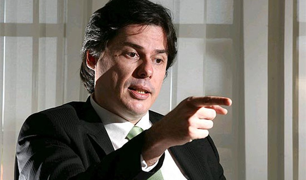Associação apoia delegado que deu entrevista sobre 'mensalão' (Foto: Sérgio Lima/Folhapress ) Associação apoia delegado que deu entrevista sobre 'mensalão'