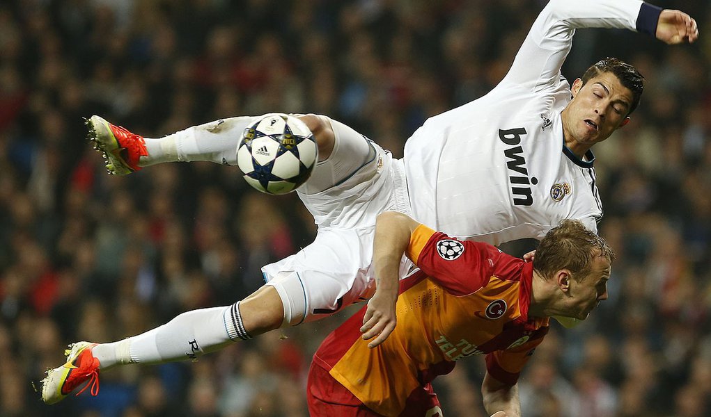 Real abre boa vantagem na Liga dos Campeões (Foto: SUSANA VERA) Real abre boa vantagem na Liga dos Campeões