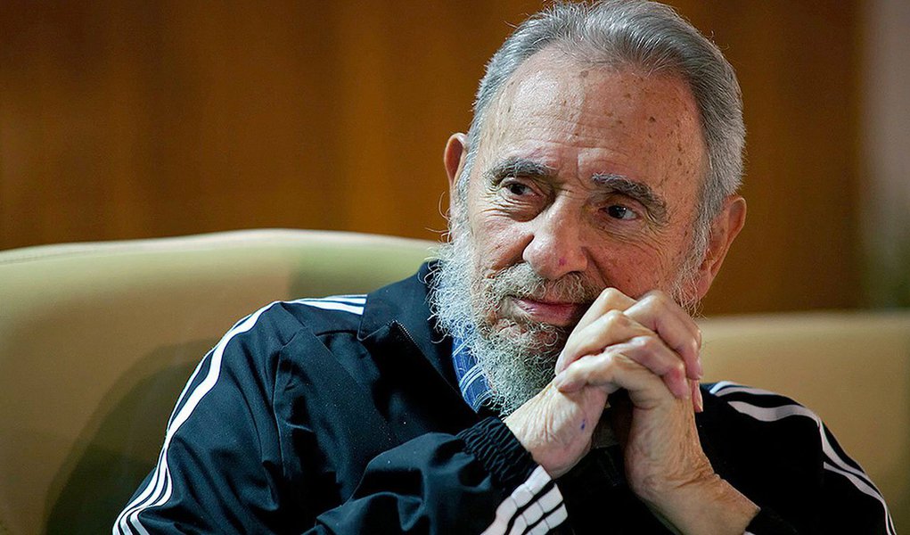 Fidel morre e revela um mundo de sonhadores e outro de canalhas (Foto: ROBERTO CHILE) Fidel morre e revela um mundo de sonhadores e outro de canalhas